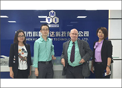 瑞典乌普萨拉大学教授到访深圳雷火